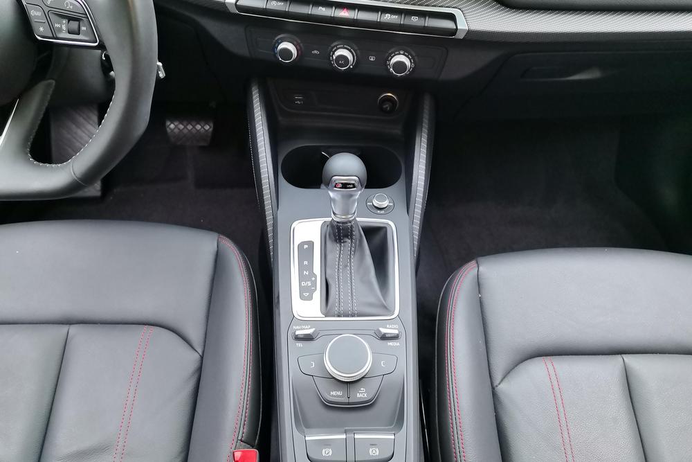 Audi Audi Q2L