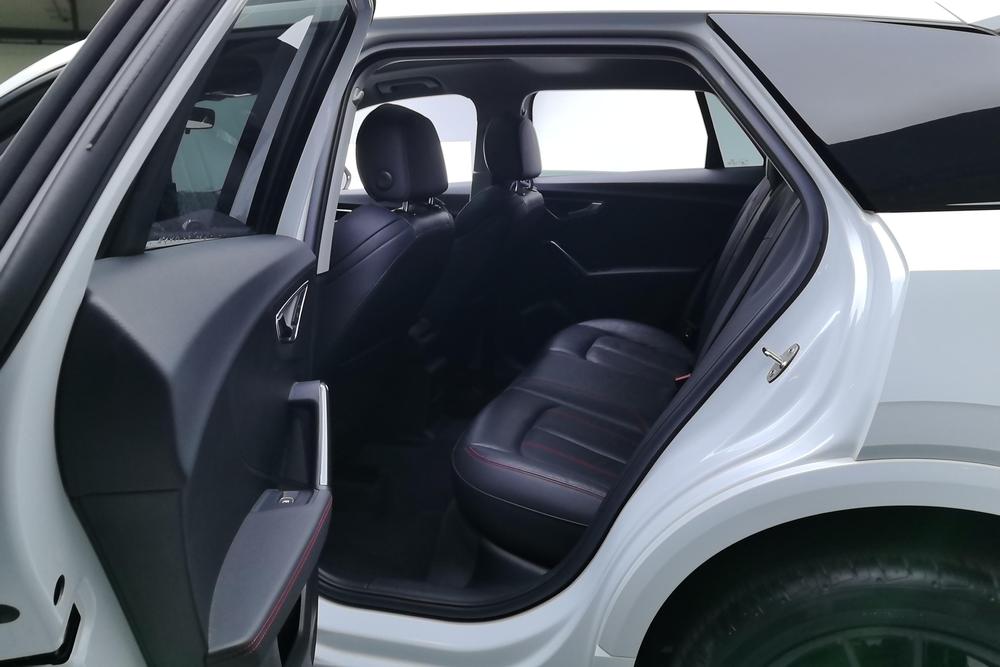Audi Audi Q2L
