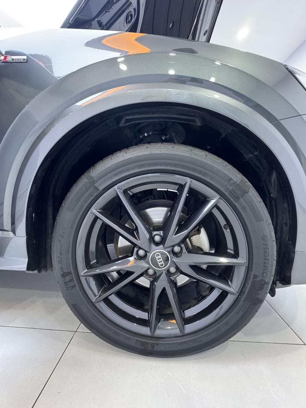 Audi Audi Q2L