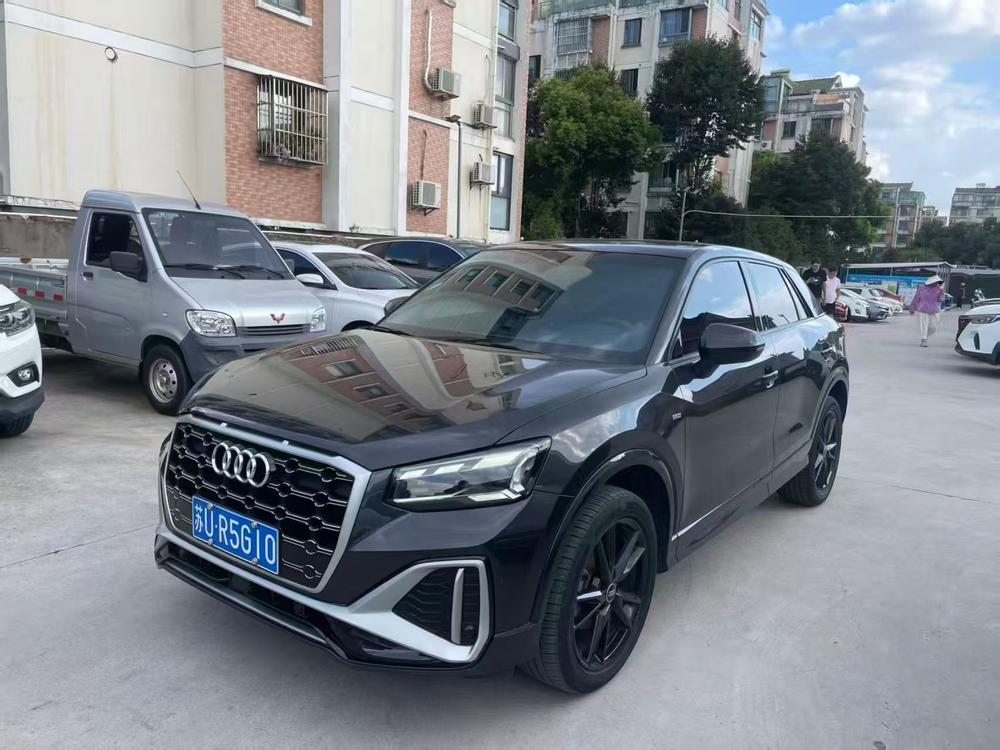 Audi Audi Q2L