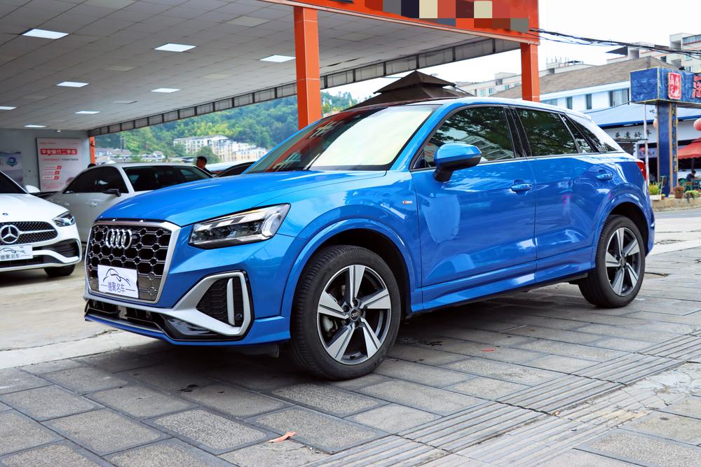 Audi Audi Q2L