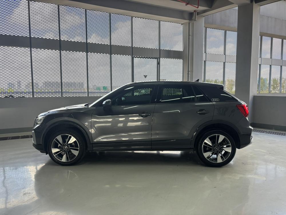 Audi Audi Q2L