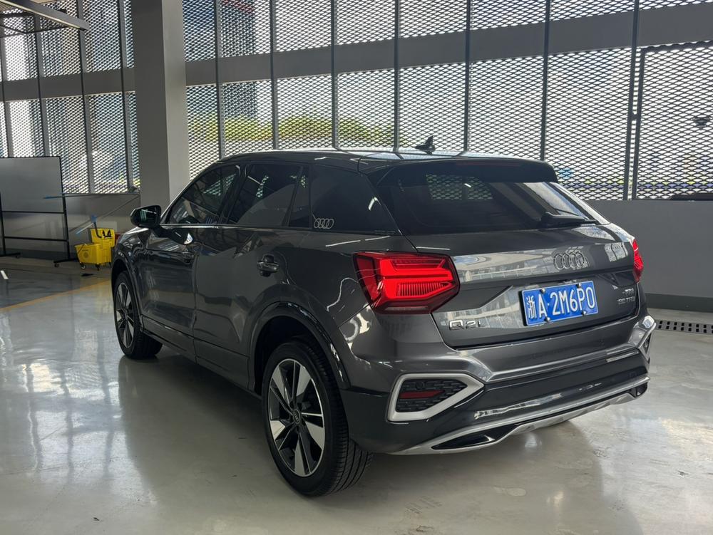 Audi Audi Q2L