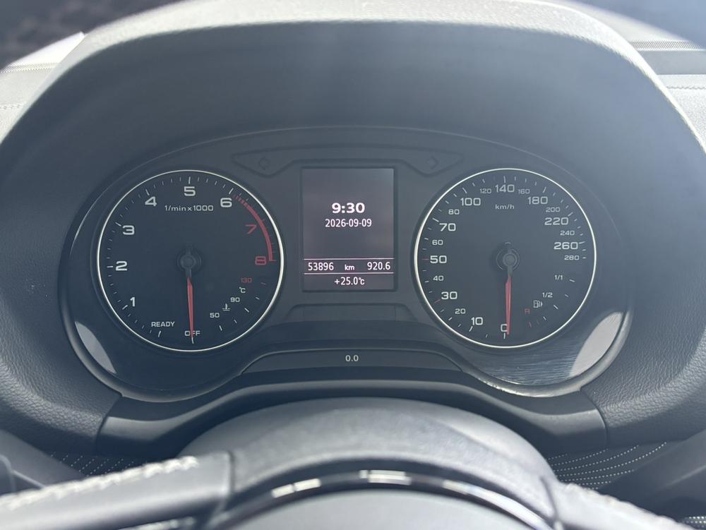 Audi Audi Q2L