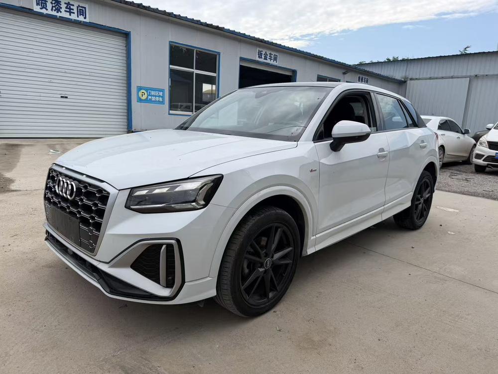 Audi Audi Q2L