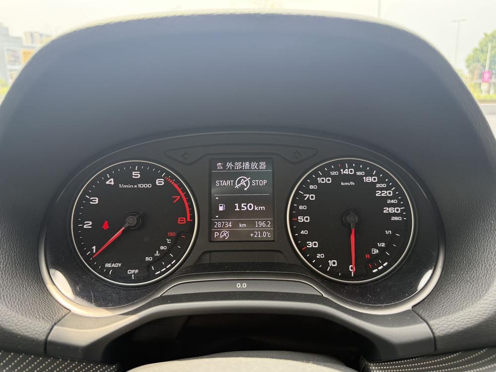 Audi Audi Q2L