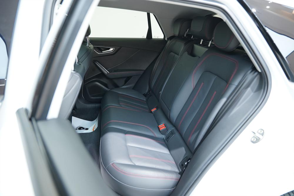Audi Audi Q2L