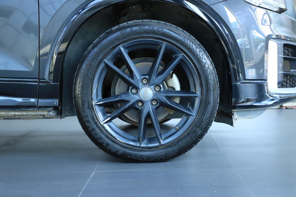 Audi Audi Q2L