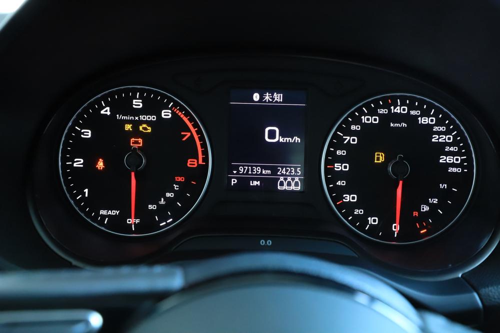 Audi Audi Q2L
