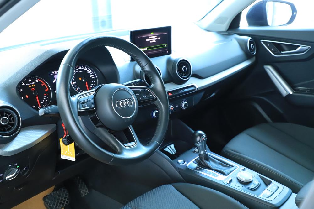Audi Audi Q2L