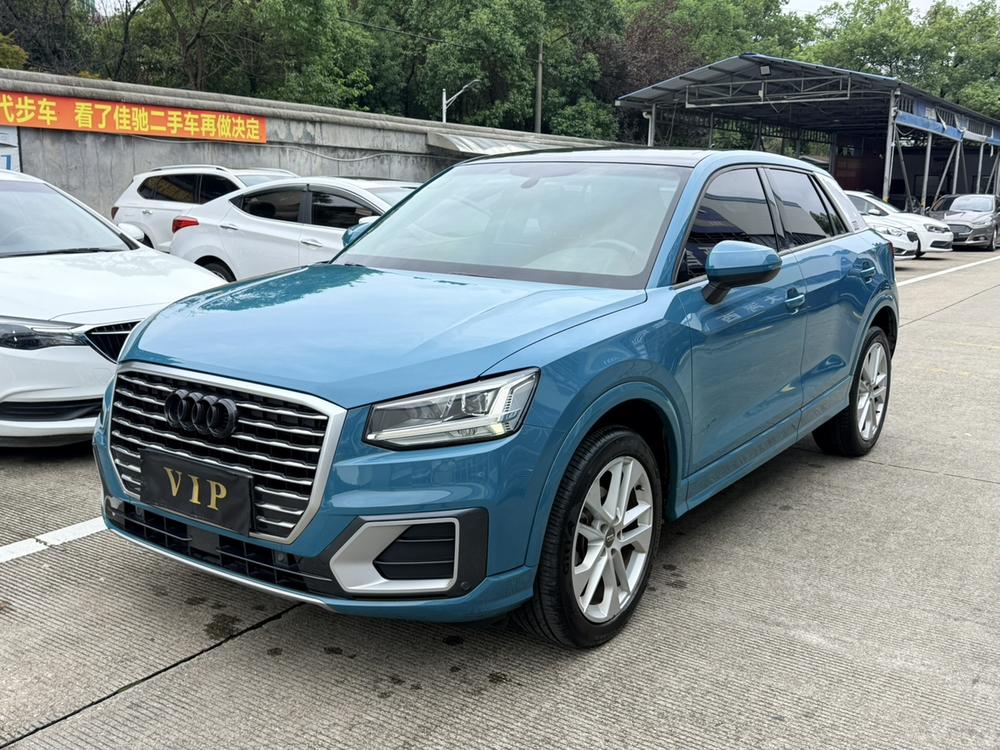 Audi Audi Q2L