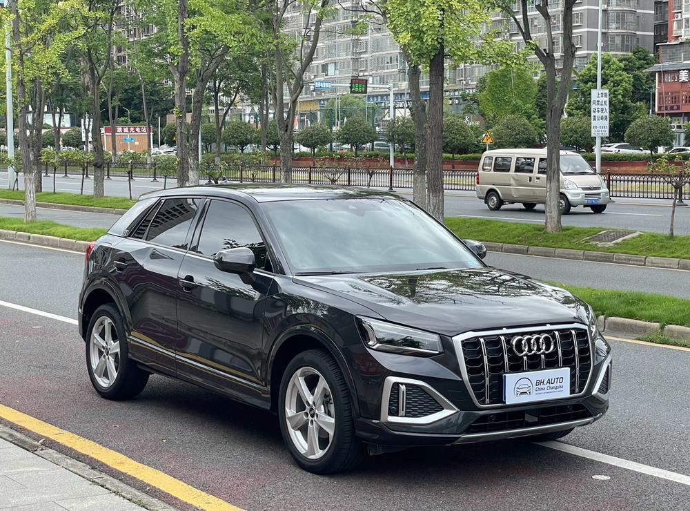 Audi Audi Q2L
