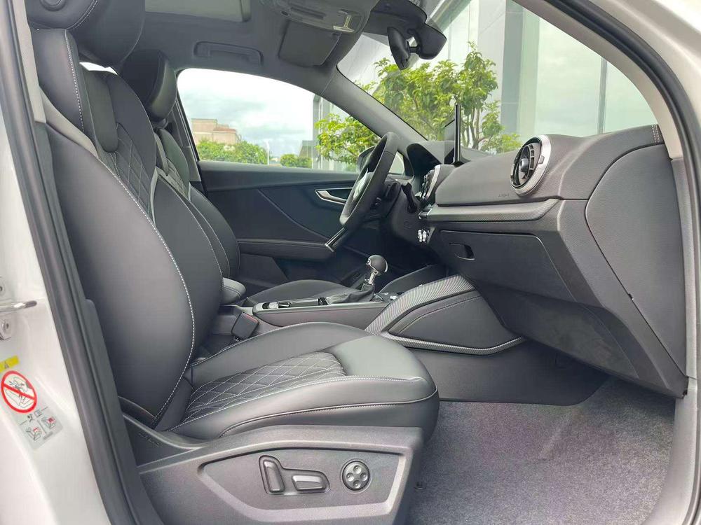 Audi Audi Q2L
