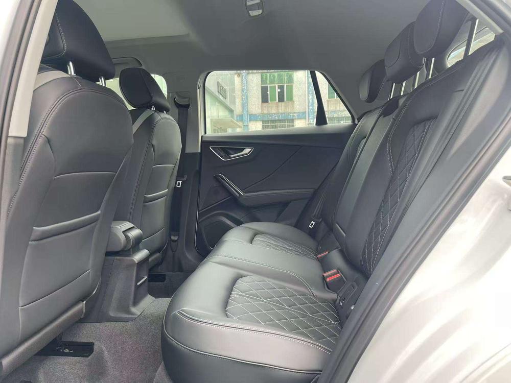 Audi Audi Q2L