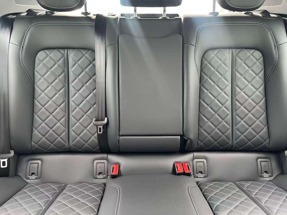Audi Audi Q2L
