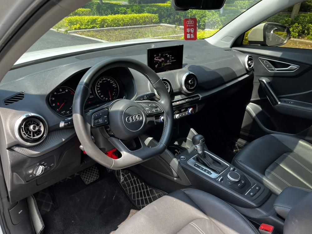 Audi Audi Q2L