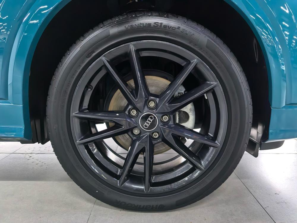 Audi Audi Q2L
