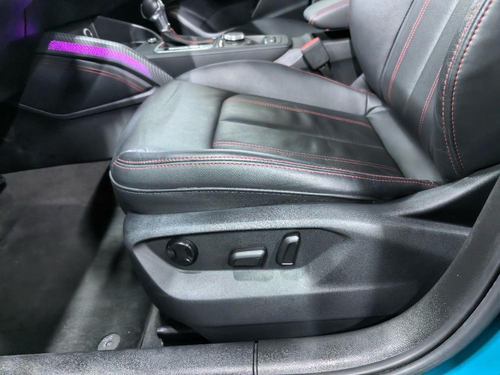 Audi Audi Q2L