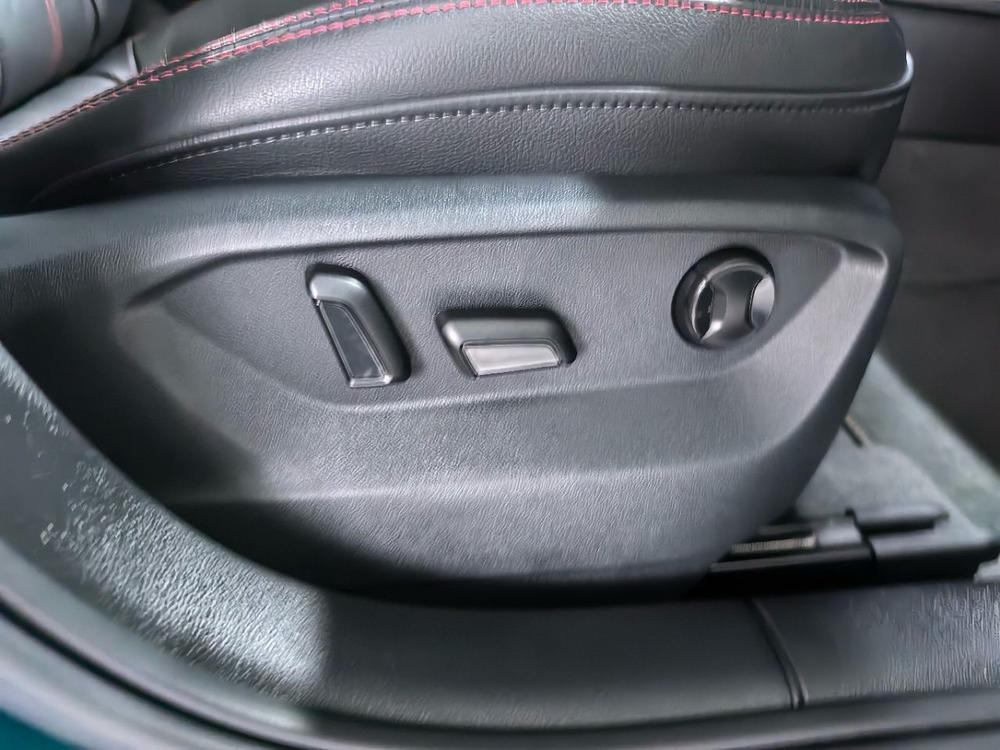 Audi Audi Q2L