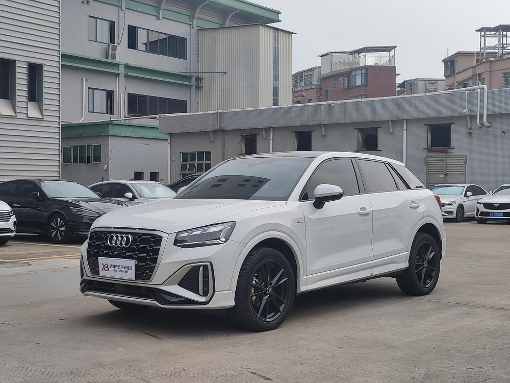 Audi Audi Q2L