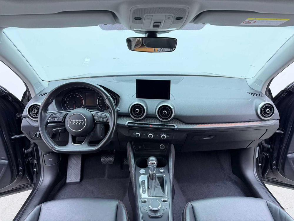 Audi Audi Q2L