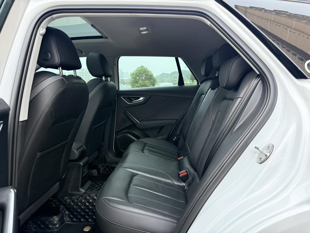 Audi Audi Q2L