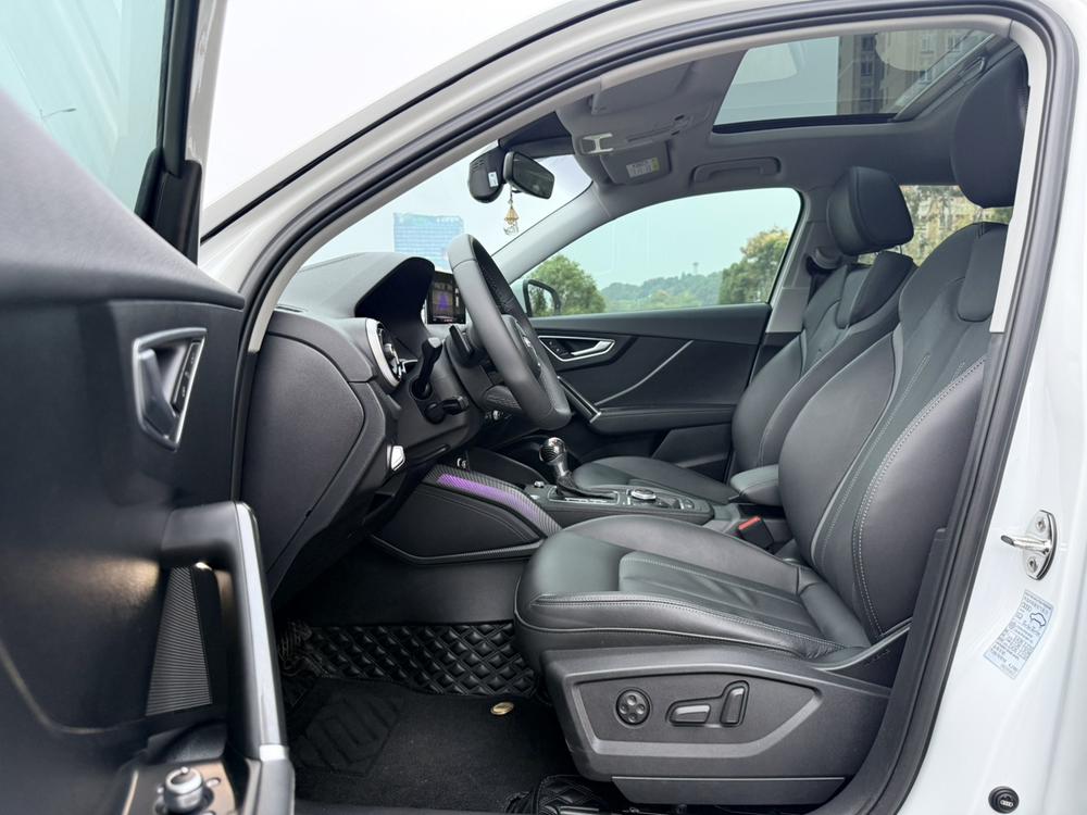 Audi Audi Q2L