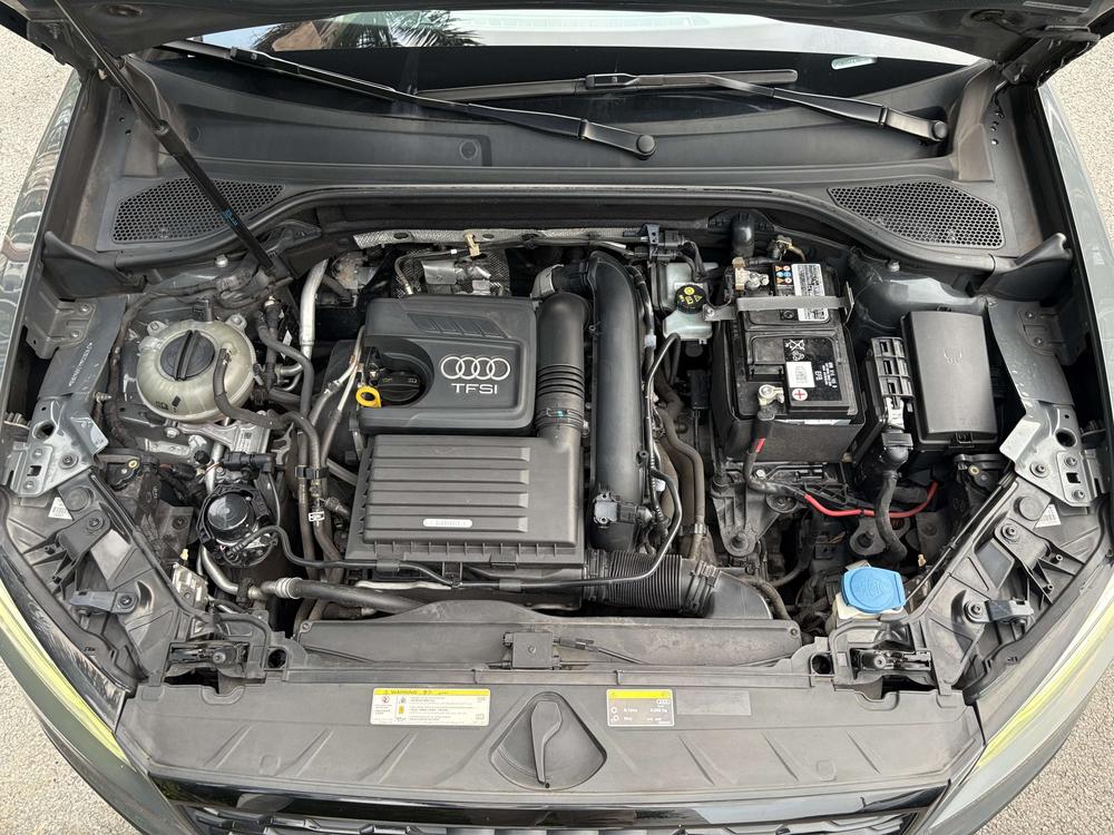 Audi Audi Q2L