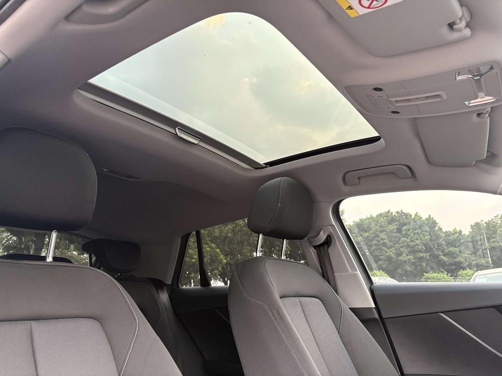 Audi Audi Q2L
