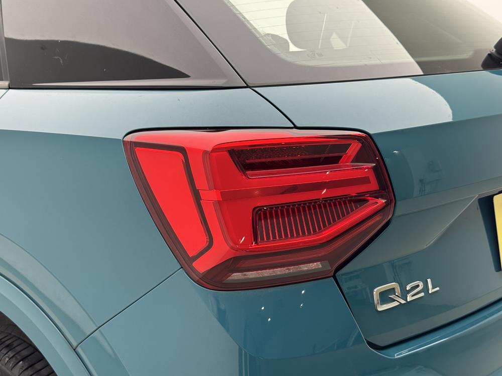 Audi Audi Q2L