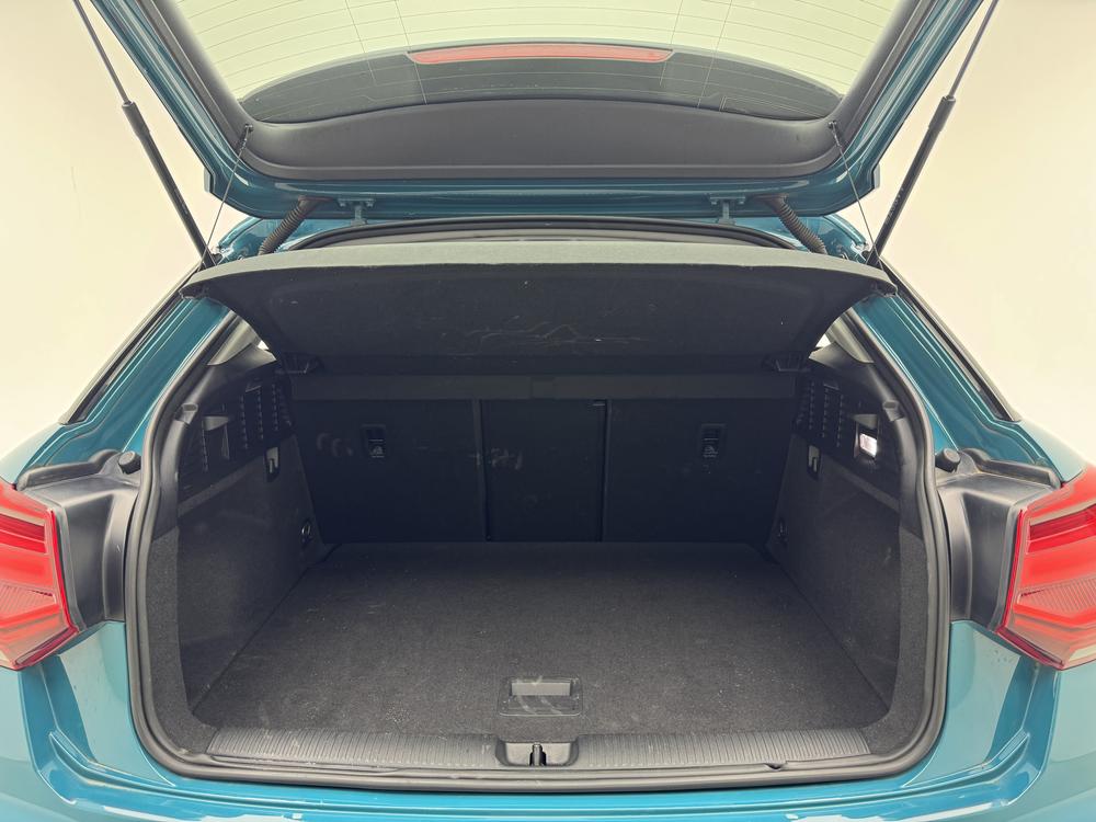 Audi Audi Q2L