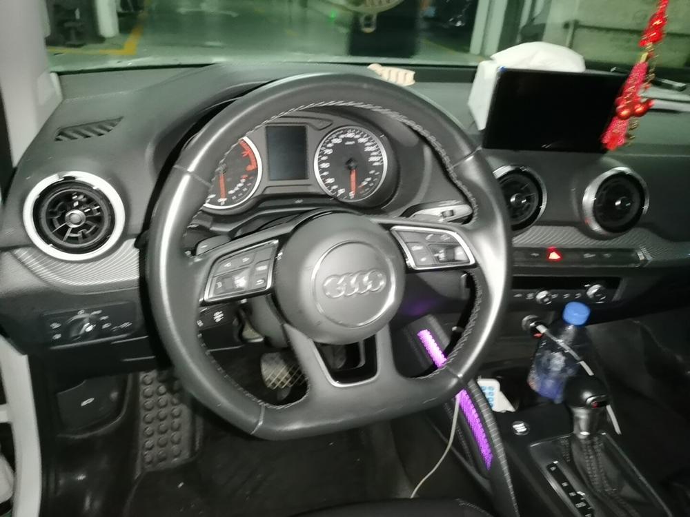 Audi Audi Q2L