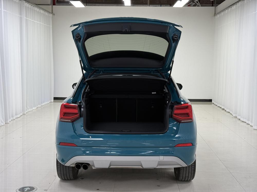 Audi Audi Q2L