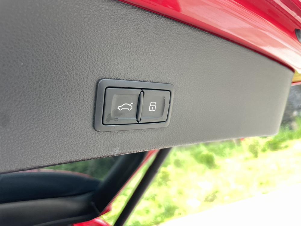 Audi Audi Q2L