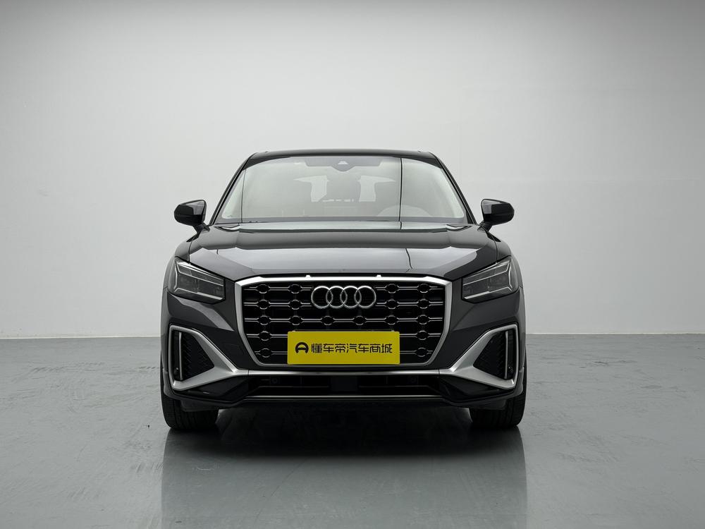 Audi Audi Q2L