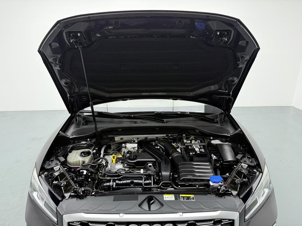 Audi Audi Q2L
