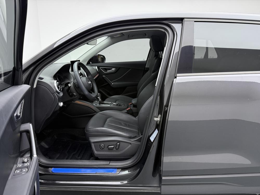 Audi Audi Q2L