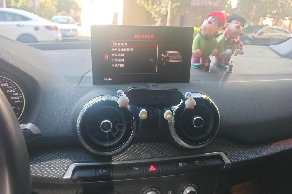 Audi Audi Q2L