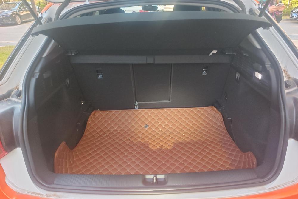 Audi Audi Q2L