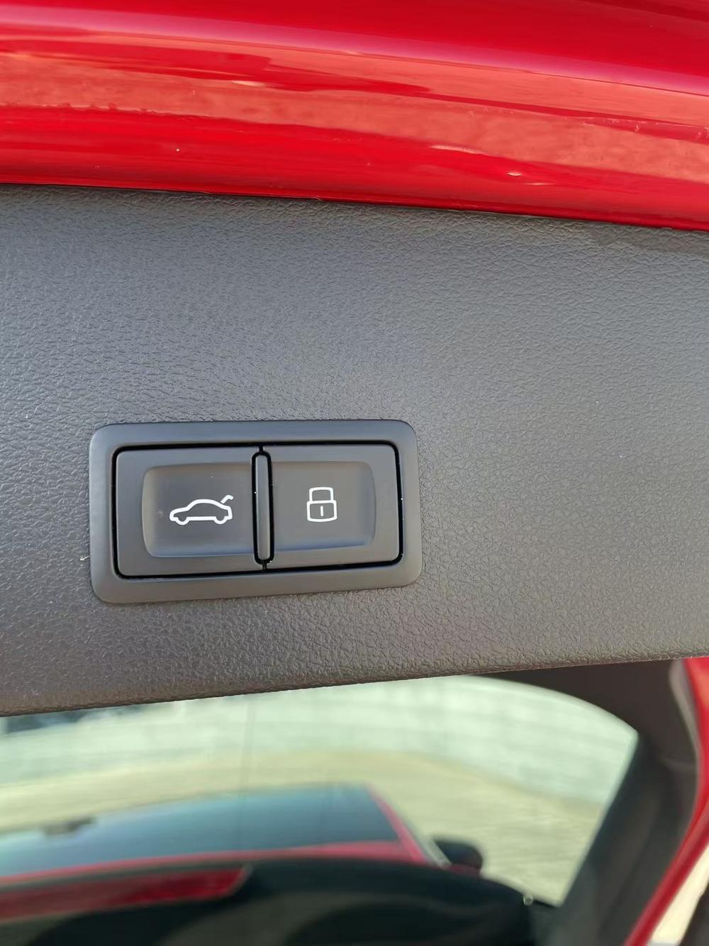 Audi Audi Q2L