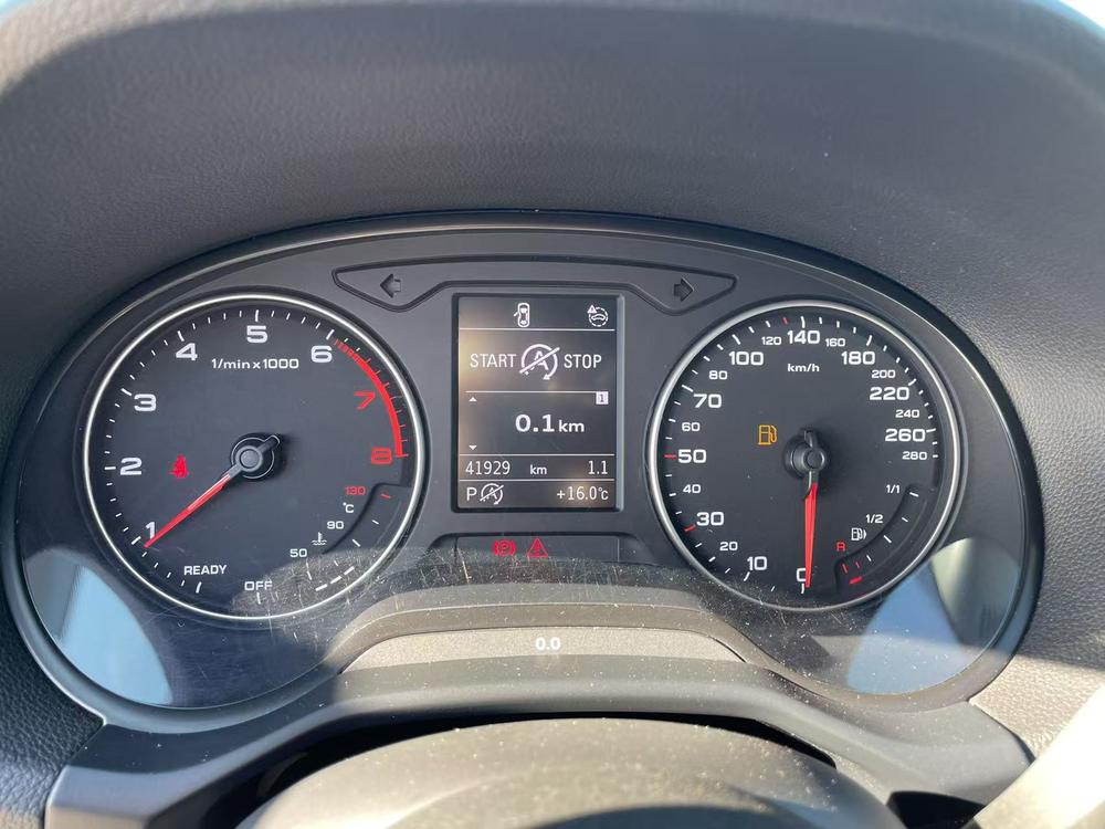Audi Audi Q2L