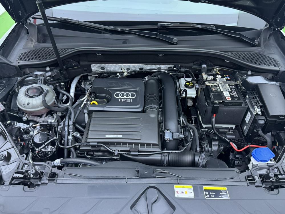 Audi Audi Q2L
