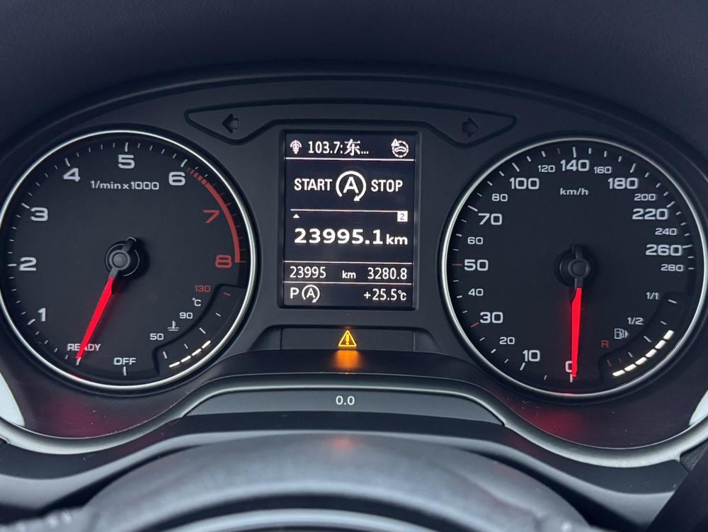 Audi Audi Q2L