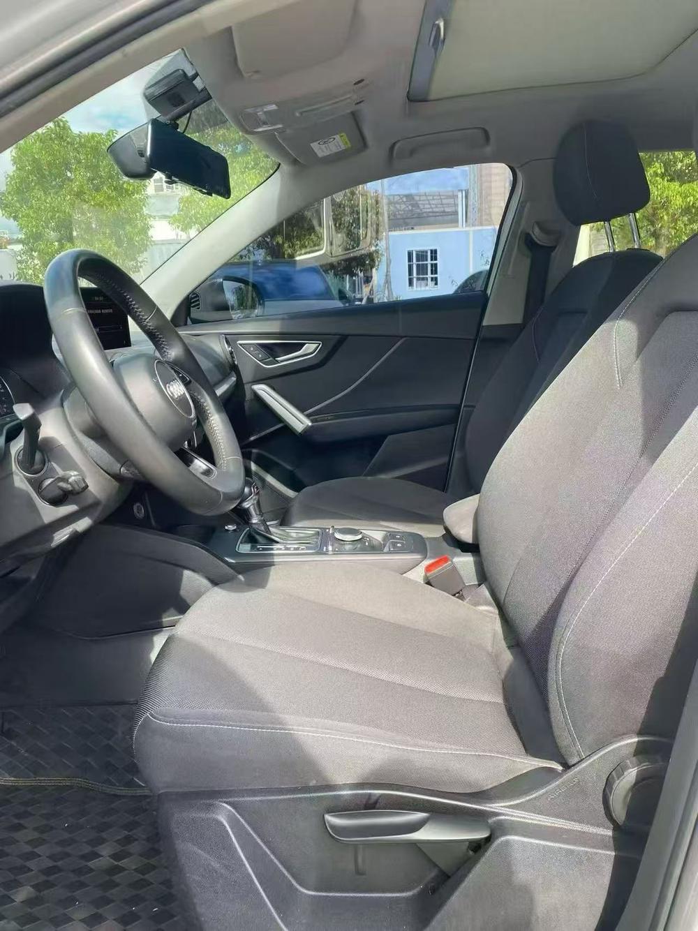 Audi Audi Q2L