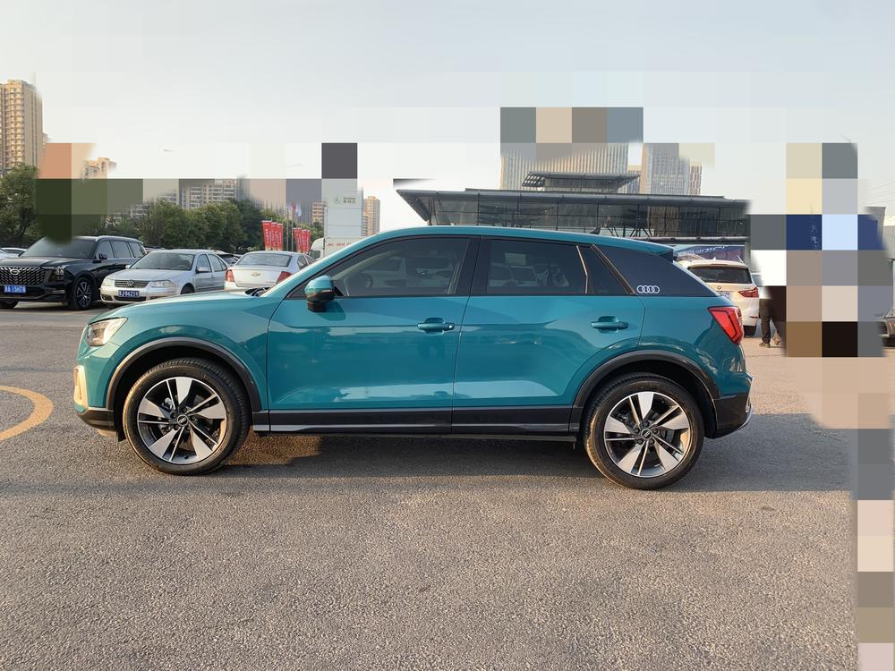 Audi Audi Q2L