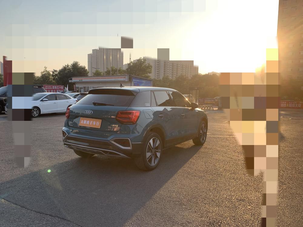 Audi Audi Q2L