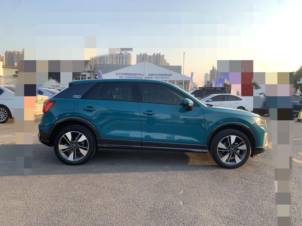 Audi Audi Q2L
