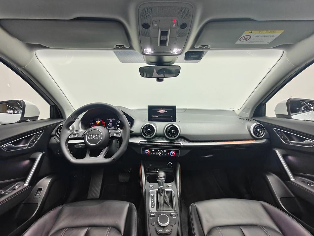 Audi Audi Q2L
