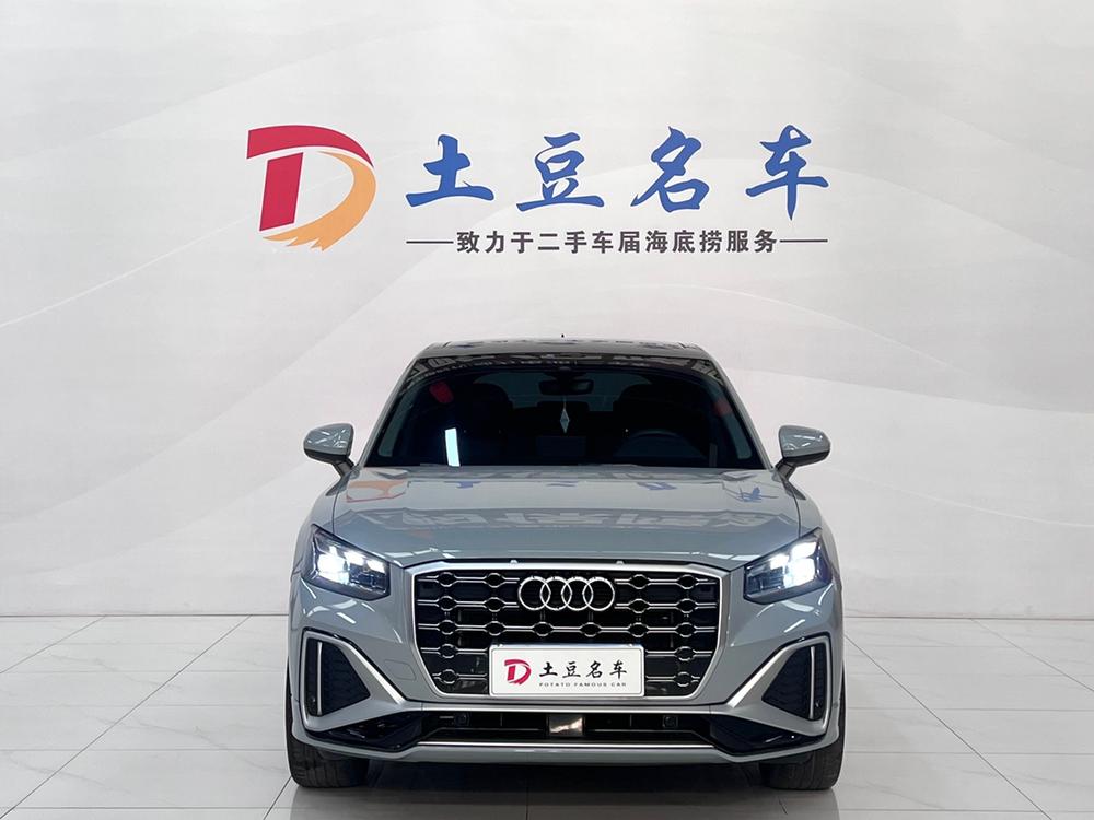 Audi Audi Q2L