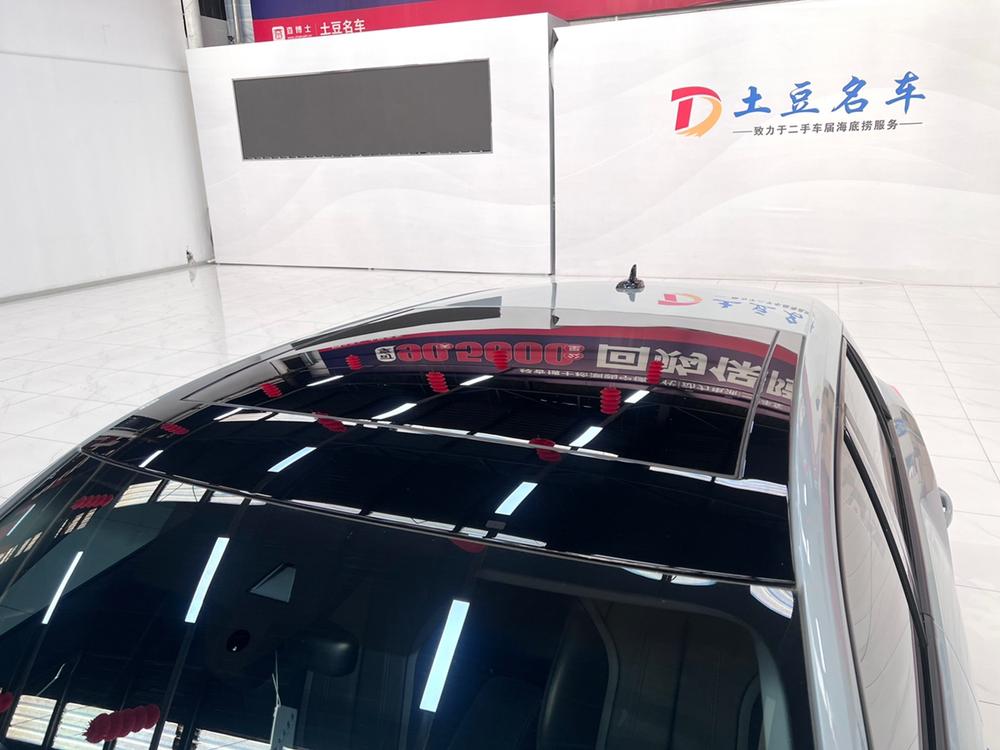 Audi Audi Q2L